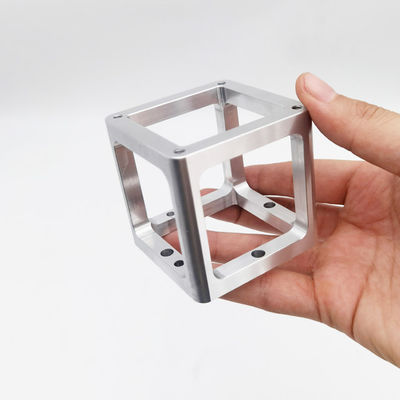 Dobra cena Cnc frezowanie i skręcanie części stali nierdzewnej mosiądze części frezowane na zamówienie w Internecie